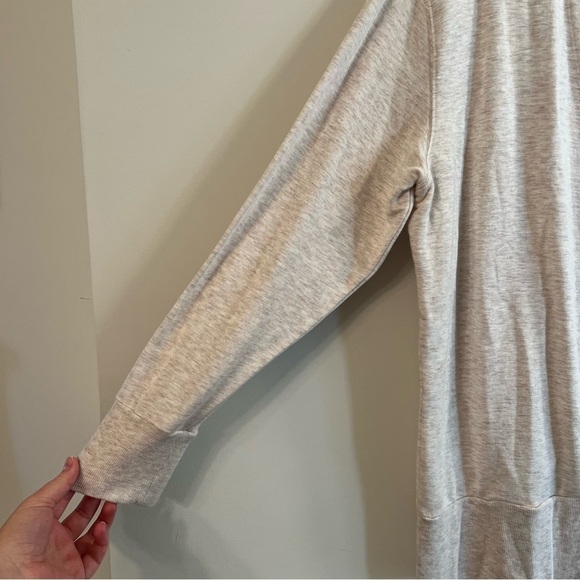 Women’s Athleta tan long sleeve Wrap Sweater size large L - Picture 2 of 4